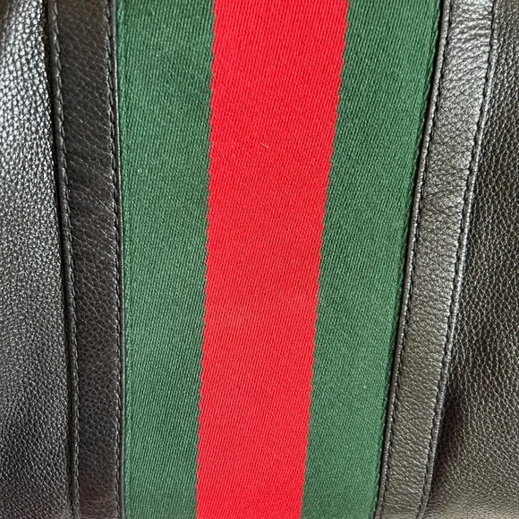 Gucci Boston, Preloved, strong perfume smell - Picture 4 of 17